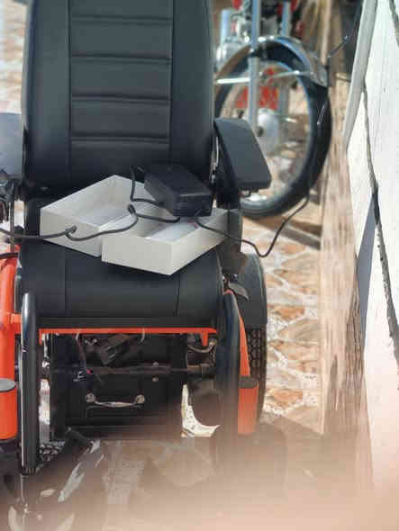 السلام عليكم كرسي معوقين للبيع جديد مامستعمل السعر450 الشراي يتصل*********** الموقع قرية اشريعه
