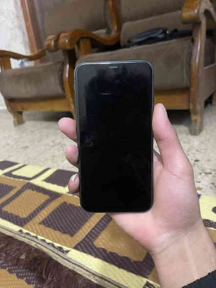 ايفون 11 
نمودج M
ذاكره ١٢٨ بطاريه ١٠٠ جهاز نضيف عله ايدي شاشه بلاد 
مكاني كراده خارج _بغداد الجديده سعره ٢٥٠ 
***********
