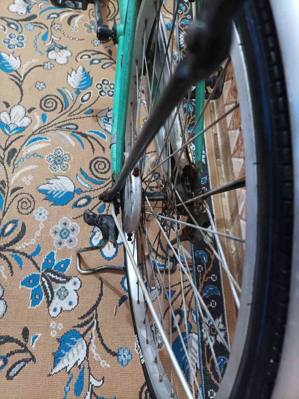 بايسكل بناتي ياباني نظيف للبيع السعر 65 وبيه مجال الناصريه مركز حي الثوره موبايل ***********
