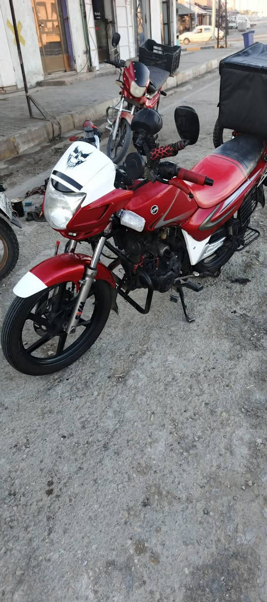 اللهم صلي وسلم وبارك على سيدنا محمد السلام عليكم اخوان
ماطور سايم مسجل سنويه الى 2028 مكاني راوه 
الدراجه بأسم واحد من حديثه السنويه بعده رقم عربي 
وشرط لازم تحول المحرك مفتوح بسبب خلل بصيط العنده هوجي مراوس او شنك مسجل ماكو مشكله الفرق بيناتنه تايرات جوابه نعومه اي صوت ماكو موديل 20


**إذا كنت صاحب هذا الإعلان وتريد حذفه لأي سبب، رجاءا أرسل رسالة إلى الدعم الفني**