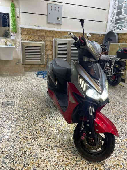 موطور شحن سكنس
بطاريات 10 /10
عدد البطاريات ٦
مثبت سرعه بريك امامي وخلفي موطور نظيف وكلشي مابي شغال السعر ٤٣٠ وبي مجال ***********
***********
