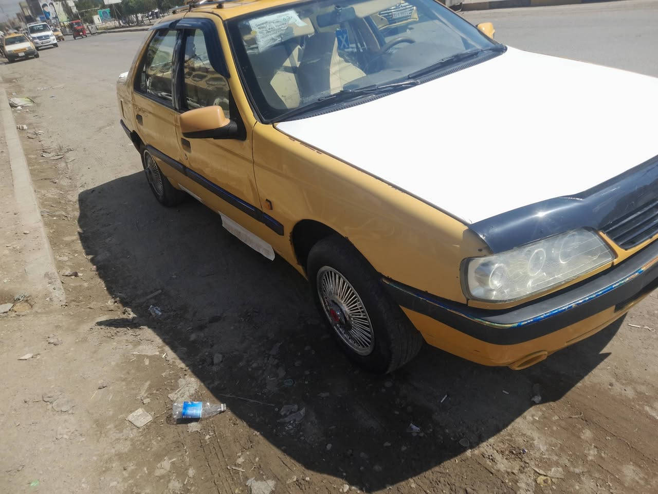 سلام عليكم لميس موديل 16 مكينه كير تبريد تدفه شغال سياره جاهزه تخم تاير جديد رقم الماني بغداد مكاني بغداد راعيهه مسافر مستمسكات راعيهه وعايديه موجود سنويه ضاعت السعر ١٧ اتصال على هذا الرقم***********
