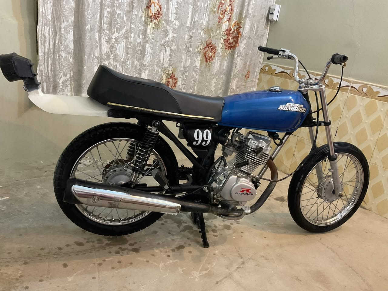 سلام عليكم أربعه كير رقم وسنويه رقم نجف بدون راعي ابيعك بدون راعي انته عدك عرف طلعه لن رقمه وحسابه راح مني تعمير 25 كلها دراجه ما مفتوحه شرط الفحص الشراي يجي خاص وهاذه رقمي ***********. السعر 600 وبيها مجال
