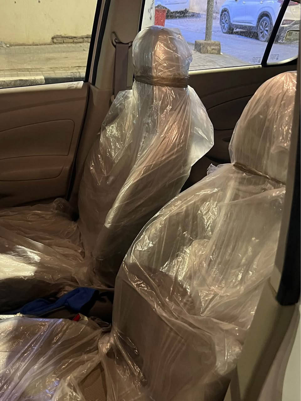 سلام عليكم نيسان صني مديل 25 كفاله ماعده طخه خفيفه جدآ من وره بلدعاميه ماشيه ٤٠٠٠ ألف
سعرها ١٣٥ وبيهه مجال قليل السياره زيرو مكانهة البصره *********** Singapore
