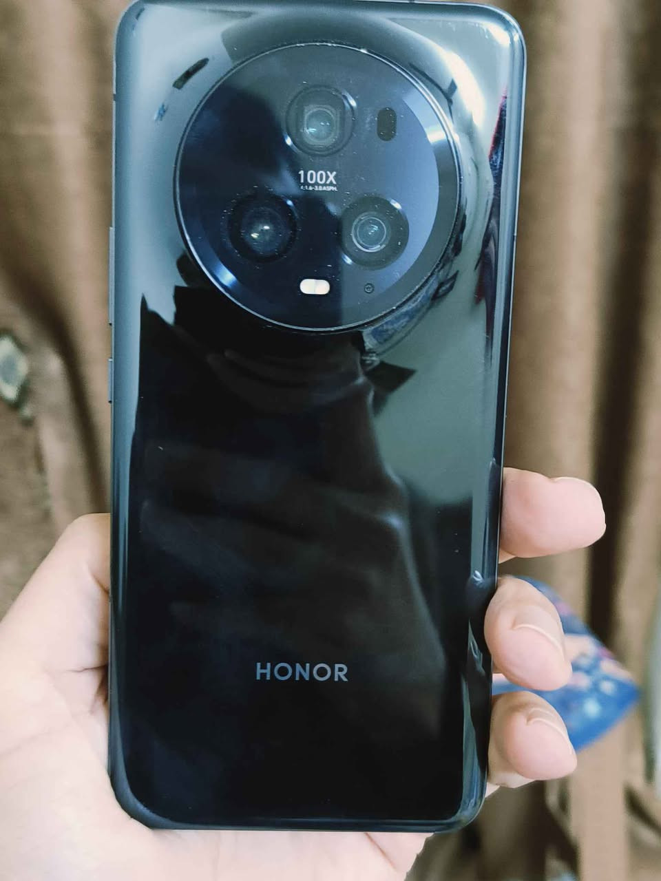 للبيع هونر ماجك 5 برو النسخة الصينية ذاكرة 512
رام 16 معالج سناب دراكون 8 الجيل الثاني
جهاز نظيف مامفتوح بدون ملحقات السعر 495 الف قفل يوجد توصيل كركوك, العراق


**إذا كنت صاحب هذا الإعلان وتريد حذفه لأي سبب، رجاءا أرسل رسالة إلى الدعم الفني**