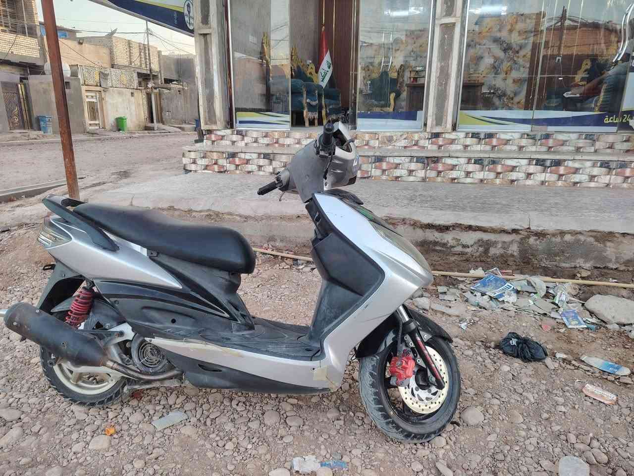 السلام عليكم
سكنس فحل  نضيفه كلش 
٧٥٠
مكان مدينة الصدر
***********
