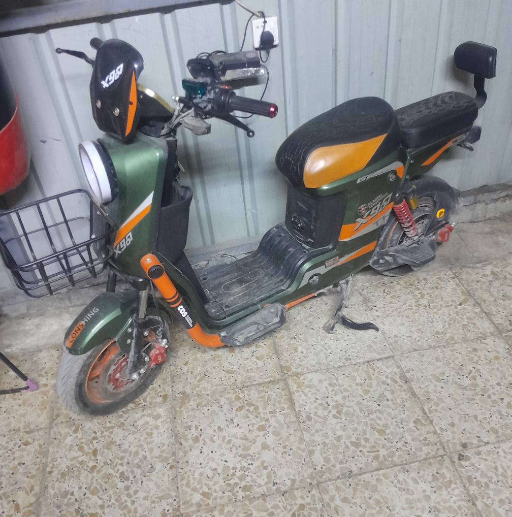 سعره 450.     *********** عنوان بغداد الشعب
