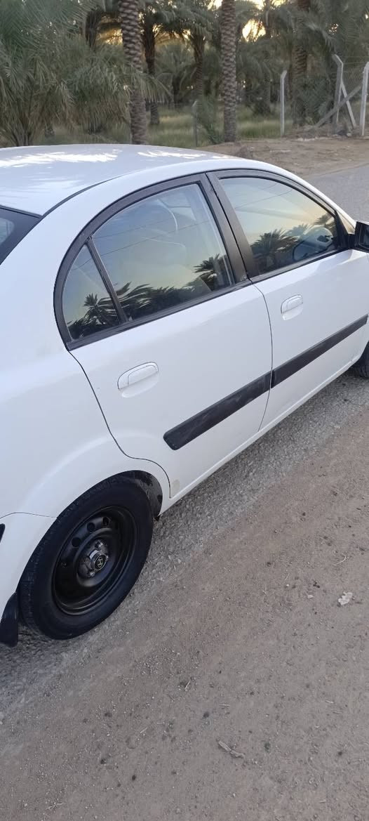 سلام عليكم رمضان كريم  عندي سياره للبيع كيه ريو 2008 السياره حلوه مال جناي  مكينه وكير خير من الله تخم تأيرات كهرباء شغال  دوشمه وتغليف التنته   سنويه 2028 سعر 70وبيه مجال الطيبين العنوان بابل كفل اطفيل ***********
