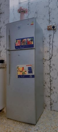 ثلاجه • نظيفه • حي الجهاد