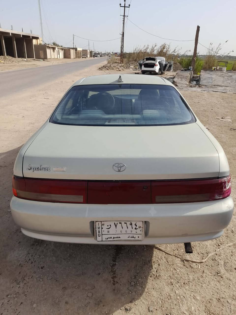 السلام عليكم كرستا للبيع موديل 94 رقم بغداد  مكينه ونجي سياره كلشي معايزه جاهزه مكفوله من الكص والنقل الجثه ومن الضربه لقويه السعر 47 وبيه مجال  *********** مكان السياره نجف
