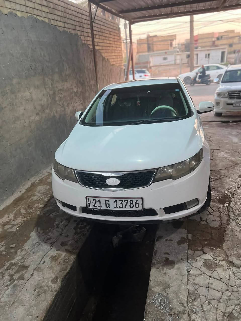 سيراتو مديل 12 سليمانيه وكاله ب اسمي فول مواصفات 4 قطع صبغ سعره مناسب الي يحب يتصل ويدلل ***********
