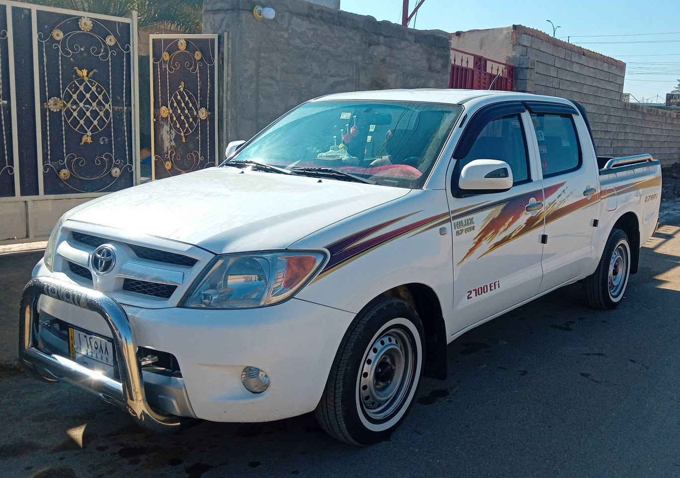 للبيع تيوتا هايلوكس 2008 شرط عل سونار  شاصي 19 سعودي  سياره بلاديه وضع شركه كير محرك واكسل شركة صدر جديد تخم كهربائيات كلها شغاله تدفئه تبريد سياره مال جناي رقم بغداد سنويه 2027
مكان صلاح الدين الضلوعيه رقم الهاتف *********** مكلف 
بل نشر خاص مارد اتصل عل صاحبها تفاهم ويا
