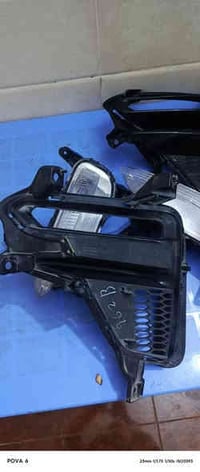 قاعدة اشاره كيا فورتي او سيراتو  من موديل ٢٠١٩ الى ٢٠٢١ اصلي تفصيخ جدي...