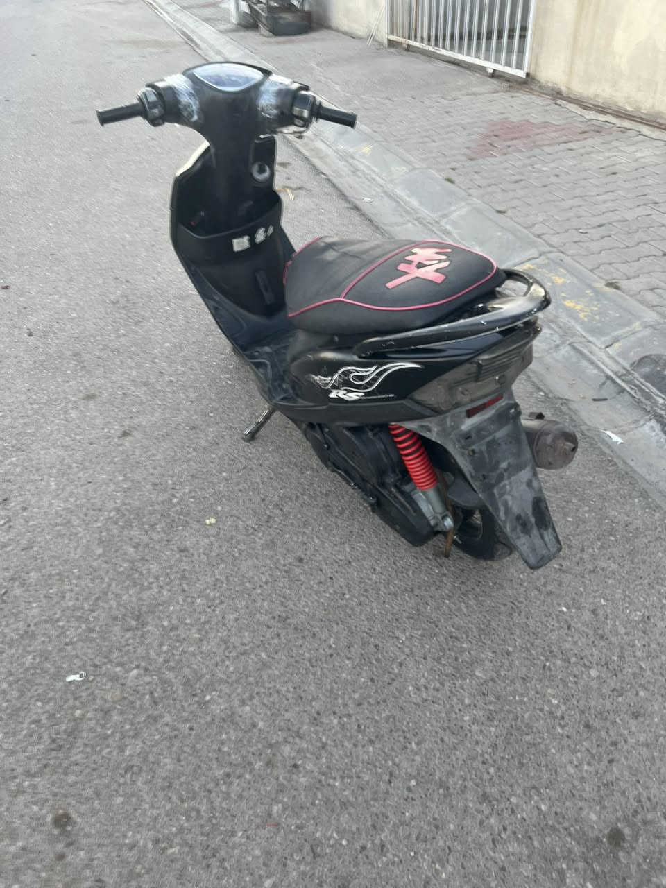 ماكس عدله كله بلاد السعر 850 وبيها مجال تفاصيل خاص 🤍


**إذا كنت صاحب هذا الإعلان وتريد حذفه لأي سبب، رجاءا أرسل رسالة إلى الدعم الفني**