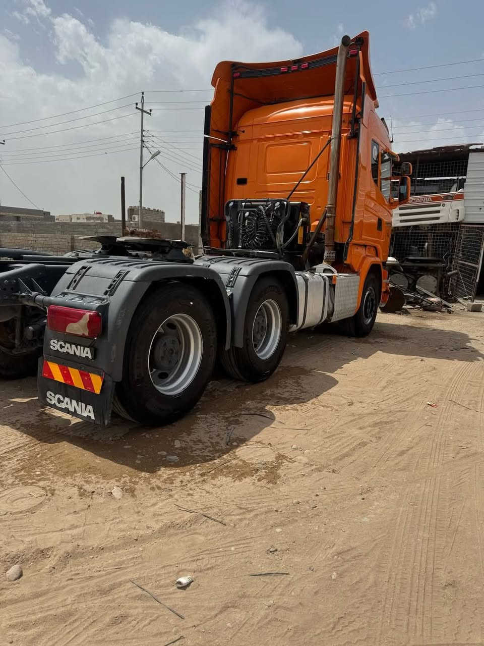 سكاني سكس مجموعه سبرنگ موديل 2016مكينه730تخم تاير ثلاجه وريتايدر وتبرير 
رقم اربيل تحويل 
مع عربانه جوهر موديل2023تخم تاير كفاله عامه مكان ناصرية قضاء جبايش)(ملاحظه الامكورلوزن ٢٤ طن***********
