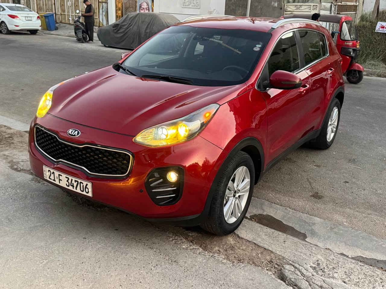 سلام عليكم اخوان كيا سبورتاج 2019 وارد امريكي تقريره احداث شغب بيه طعجات بصفحت السايق معدليهن على البارد بس جاملغ الخلفي مصبوغ وصفحت اليمين بيه قطعتين كلير مال امريكا السياره بدون حادث بدون دعمه حتى دعامياته بلاديه كير ومحرك ع وضع الشركه برغي ممفتوح بيهن وسياره شرط بدون اي نقص من كل النواحي رقم سليمانيه باسمي شخصيآ وهزه ورقام جدد مواصفاته مخرك 2400 فور ويل كشن كهرباء وتدفئه شاشه بلاديه ابل كار بلي وكامره دواره لد نهاري نضام نزول منحدرات اوضاع قياده تبريد قطعتين ومنفصل بيانو وباقي مواصفات السبورتج السعر مناسب وبلعافيه للتصير من نصيبه ب128 ورقه مكاني بغداد الشعب سوق شلال
*********** بغداد, العراق
