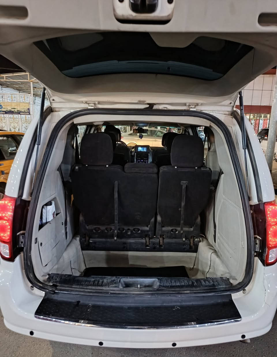 سلام عليكم
سياره دوج كرفان 2013 للبيع 
جام كهربائي
تحكيم ستيرن
شاشات لمس 
لايتات زنون
تتفئه كشنات كهربائي 
حساسات 
بسمي السياره مشروع وطني 
135 وبيها مجال مكان سياره الناصرية 785 106 6114


**إذا كنت صاحب هذا الإعلان وتريد حذفه لأي سبب، رجاءا أرسل رسالة إلى الدعم الفني**