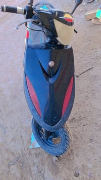 البيع السعر 400 رقم 07861976266