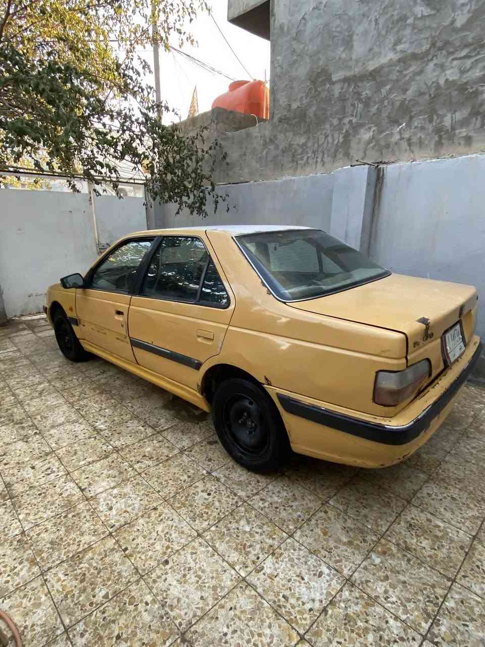 السلام عليكم بيجو بارص 2011سياره   بلاديه  تخم تاير جديد سياره جاهزه  من كلشي دوشمه جديده. حدايه100/100كهربائيات شغاله  السعر28بي مجال وقران سياره مفوله متوازي ع بيع  ملاحضه سنويه ماصاقطه النجف المناذره ***********
