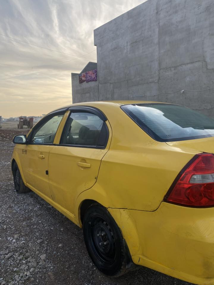 سيارة افيو 2008 وارد كوري
بيها تلقيطات 
 كير ومحرك شرط 
تحتوي على منضومة غاز 
رقم ديالى(مسطرة دولي) 
والسنوية بسمي التحويل من الموصل 
هيئة وغرامات صفر 
وبيها كابون بانزين
سعرها مناسب
للتواصل 
***********
