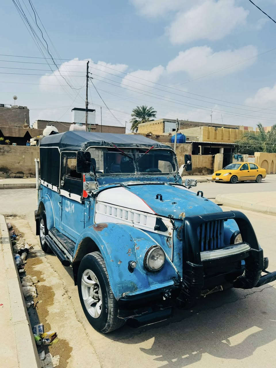 السلام عليكم زوبه بدون للبيع مكينه ونجي  تحويره دسكات اكسن 2005مكينه وكير وشاصي خير من الله لا تبخير ولا تنقيص  تخم تاير خط ابيض  مشدود بل العكس السياره بل الصويره الشراي يتصل ***********
