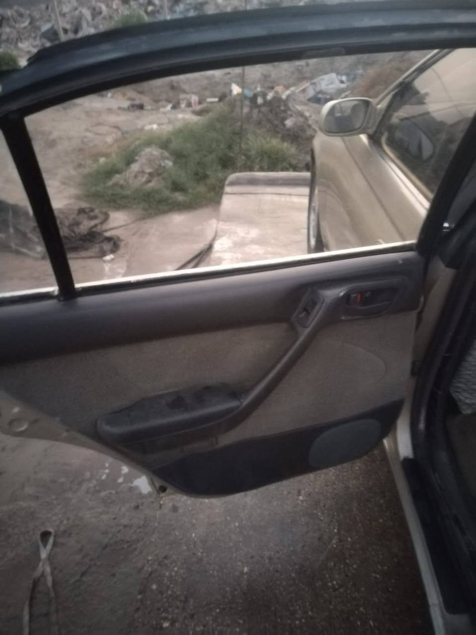 كرونا للبيع سياره بسمي رقم انكليزي للاستفسار ***********
