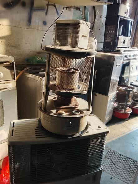 ورشه رائد العبيدي تصليح كافه انواع طباخات وصوبات النفطية والكهربائية والغازية توجد طباخات وصوبات النفطية البيع بسعر مناسب الرمادي التأميم القادسيه الثانيه مقابيل صيدليه الخليج ***********واتساب
