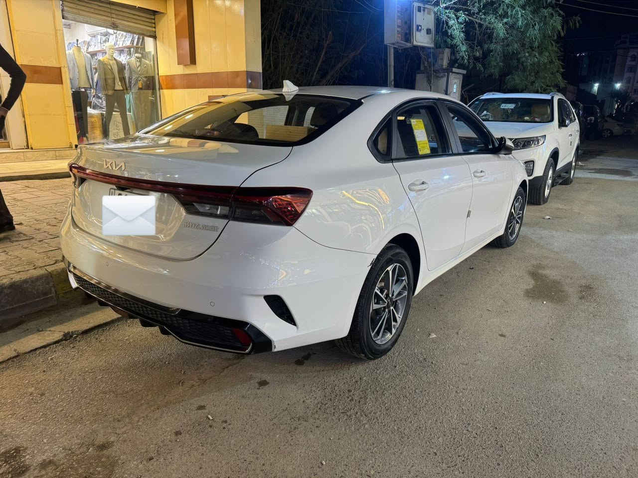 السلام عليكم
للبيع سيراتو K3 خليجي كفالة عامة موديل 2025 ماشية 8 آلاف كيلو بوضع الشركة رقم سليمانية بأسمي

مواصفات

1- اوتو هولد

2- هاند بريك بصمة

3- شحن واير ليس

4- فتحة سلايد

5- كشنات جلد اسود

6- شاشه كبيرة

7- تحكمات ستيرين جهتين

8- مثبت سرعة

9- تحكمات قيادة

10- لايت LED + لد نهاري

11- دخول ذكي بصمة

12- رادار توقف 

13- كامرا خلفية دواره

14- حساسات امامي خلفي

15- المحرك ١٥٠٠ دبل نوزل

السعر  148 وبيها مجال بسيط  

للأتصال : ***********
