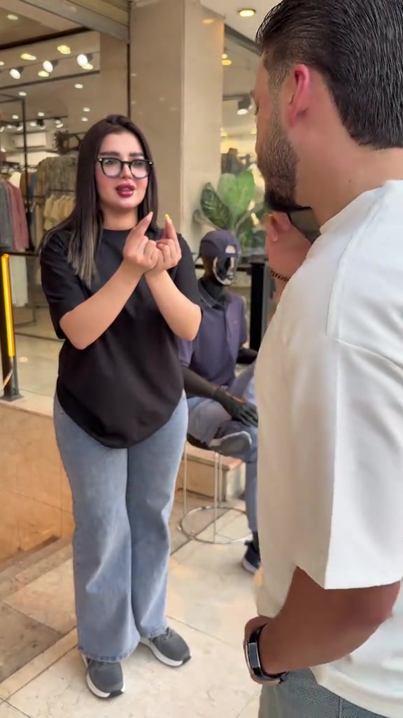 ‎المجمع مفتوح 24 ساعه طيلة ايام الاسبوع  يوجد توصيل 5 لجيمع محافظات العراق  الفرع الاول-📍بغداد-زيونة-شارع الربيعي-مقابيل خطار  سنتر عمارة تاج سنتر داخل السرداب.                                                   هاتف :-*********** الفرع الثاني-📍بغداد-المنصور-تقاطع الرواد-مقابل مطعم العريش-عمارة مناحل حيدر الملا-داخل السرداب. ‏‎هاتف:-*********** الفرع الثالث-📍الموصل-حي الزهور-قرب كولدن مول ‏‎هاتف:-***********
