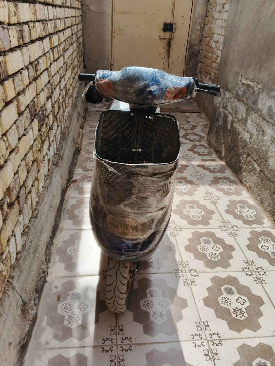 السلام عليكم شباب دراجه ام السله نضيفه مكينه ناعمه فقط مجفته السعر قفل 250***********
