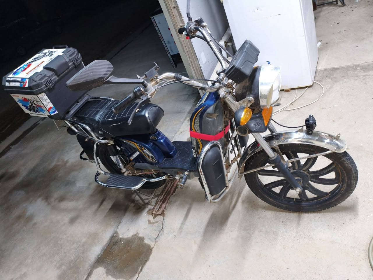 السلام عليكم ورحمة الله وبركاتة
للبيع ماطور شحن هارلي موديل 2023 بطارياته يقرن 10 وكهربائياته شغاله 
السعر 500وبي مجال للطيبين 
الماكن الفلوجه.  الشهداء قرب جامع المرسلين 
***********بي واتساب 
***********
