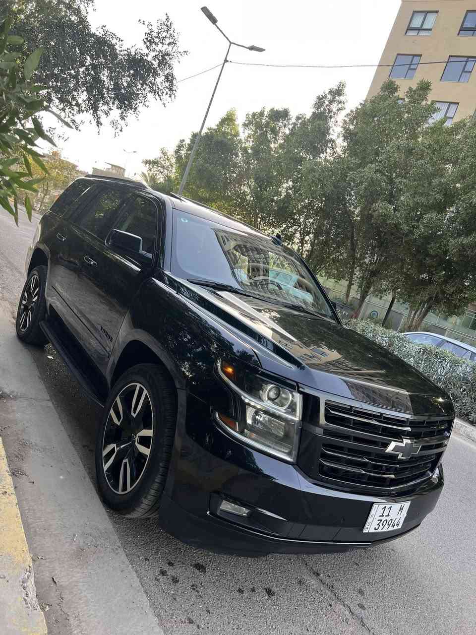 السلام عليكم اخوان للبيع هذ المميز  

السعر/٣٣٥
وبي مجال

تاهو موديل 2020 فئة بريمر. 

وارد امريكي ٣ قطع بدون دواخل سياره بالكارتون 

رقم بغداد تحويل ثاني يوم 

مواصفاتها فووووووول 

داتاشو
سلايد
بصمه
رادار امامي
كشن خلفي vip منفصل
شاشه سقف
جنطه شفط
نقط عمياء جانبي
كشنات فول كهرباء
وبعد بيهه مواصفات متخلص
***********
