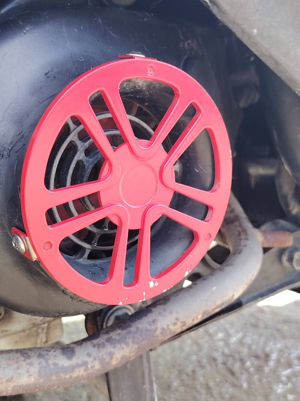 للمراوس فقط بوليس
ماكس عدله كفاله عامه 
مكينه فول ملاح زيرو 
تزويد يابان 
دبل خلفي رياصي 
عداد لولوء اصلي مختم 
قبق فلاوين
خليه شفافه
يدات كوسو
وهواي بيه تزويدات معدل يخبل بس شلعه يرادله تبديل بنز كلج خلفي 
سلف هندر كله شغال نص نكره شرط 
دراجه متعوب عليه 
للمراوس فقط 💯


**إذا كنت صاحب هذا الإعلان وتريد حذفه لأي سبب، رجاءا أرسل رسالة إلى الدعم الفني**