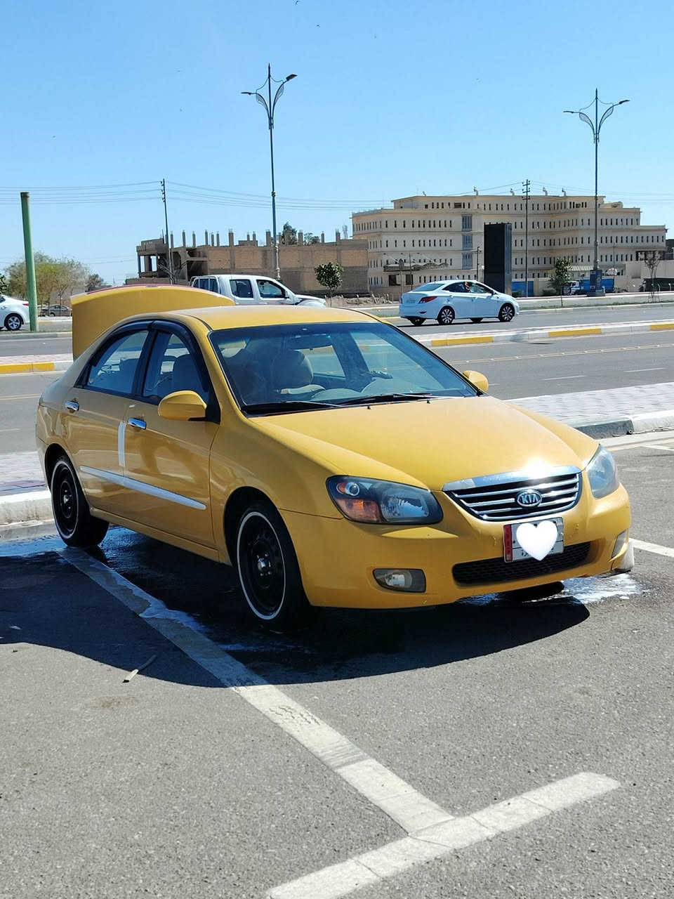 سلام عليكم من رخصت الادمن سياره سبكترا للبيع مديل2009 سياره جديده بمعنى الكلمة مال جناي تخم تايرات جدد مكينه وكير كفاله لا خياس ولا شي سياره جاهزه من كلشي ضربتها بل قبق مال بانزين بصيطة كلش رقمها بابل سعره 85وبيه مجال رقم للاستفسار ***********
