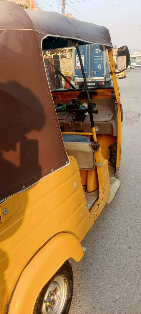 سلام عليكم اخواني تكتك البيع المكان بغداد الشعب السعر ب6ونص وبيه مجال 2019 الشهر 12هيه و20 فرق يوم ***********
