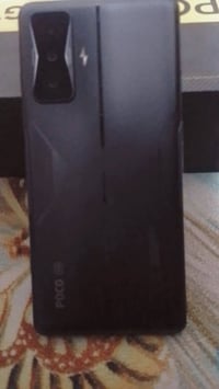 بوكو F4 GT • ٢٥٦ • نضيف