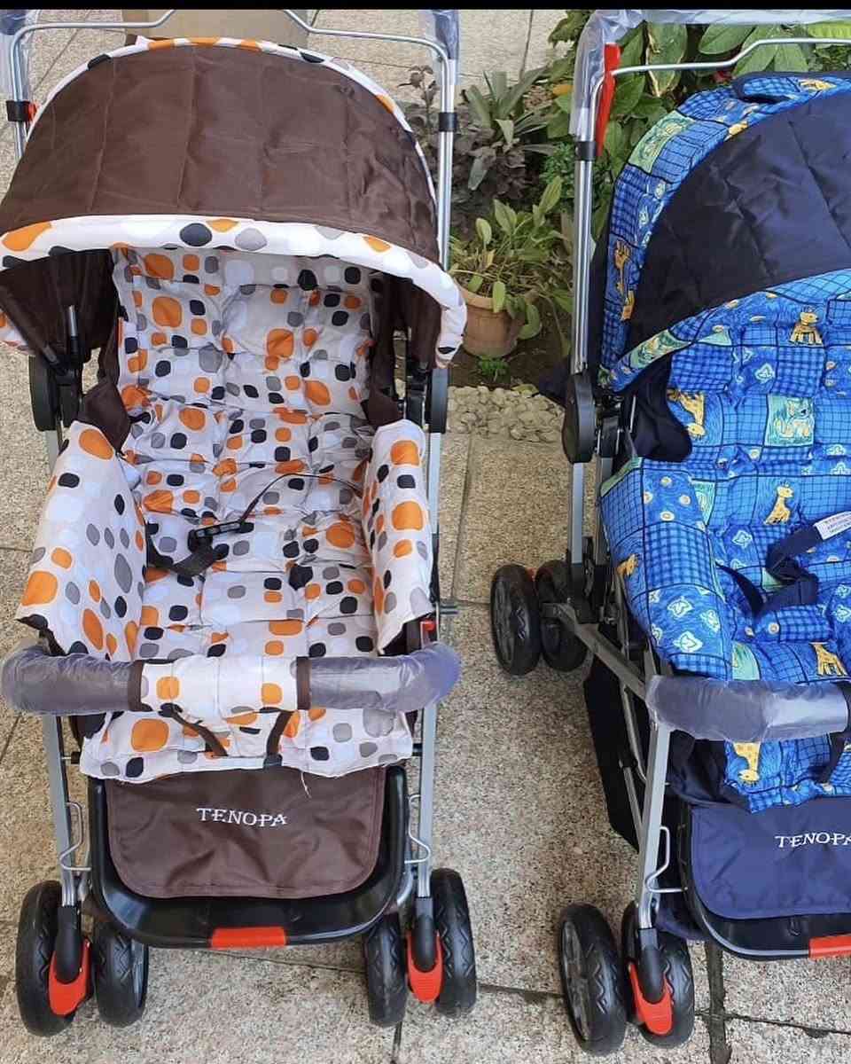 عربانة اطفال دبل فراش  جلوس ومنام يده 

تصير امامي خلفي 

التاير الحجم الكبير مو الصغير 

السعر50  الف 

خدمة توصيل بغداد.  والمحافظات 5000🚕🚕🚕 

#عربانة #عربانة_اطفال #عرباية_أطفال#اكسبلور #عربات_اطفال 
#العراق #بغداد


**إذا كنت صاحب هذا الإعلان وتريد حذفه لأي سبب، رجاءا أرسل رسالة إلى الدعم الفني**