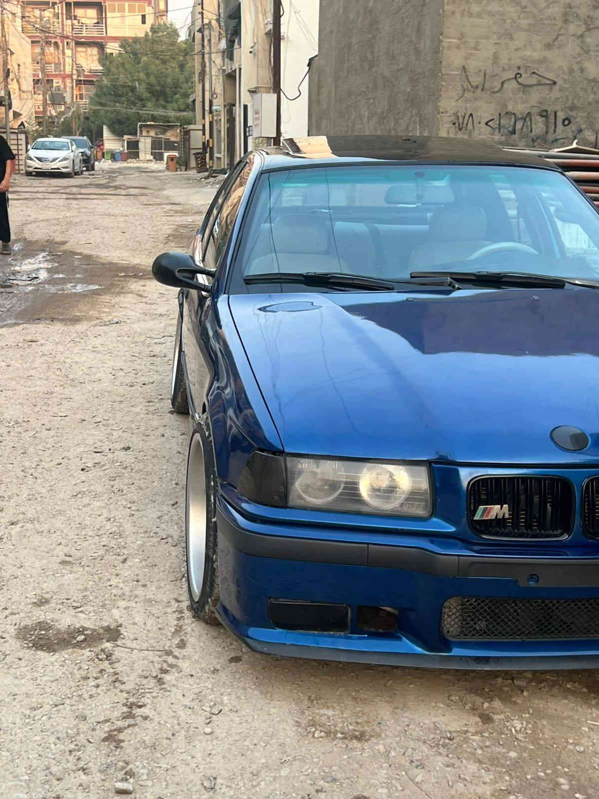السلام عليكم
للبيع bmw E36 1994
محرك30 8v  السياره اصل اربعه سلندر
السياره جاهزه كير محرك صدر كله كامل جديد
صبغ السياره جديده 
كت كامل ام + مري ام 
ويل spoke اصلي نضيف لافطر
عليهة كلوفرات خلفيه  جفيه تيرات 
تبريد منضومه كلهة جديده نقص بس كتف مروحه 
الويل لاتصليح ولا عواج 
ليتات عليهن سوارات متقيره ٦٤ لون  وعل صوت يتقيرن 
كلوفرات خلفيه جافي تايرات
داخل نضيف + شاشه اندرويد 
السياره باسمي تحويل ثاني يوم سنويه لحد ٢٠٢٦ السلايت  مال السياره عمل مسويهة السعر ٥٨ بيهة مجال  من تجي تشوفهة***********
