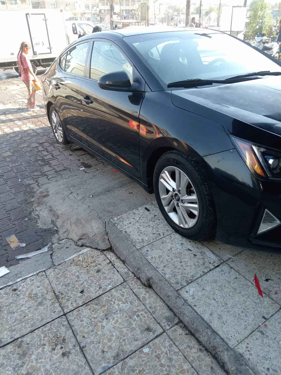 النترا وارد 2019حادثه بنيد وجاملغ جه الصدر دواخل شي قليل جه الصدر تكمه مطخوخه بلبنيد ماشيه81 الف مكينه الفين نص فول شاشه كامره دواره سعر ١٢٥للاستفسار***********
