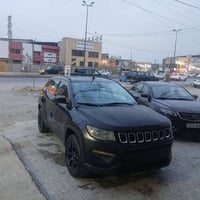 سياره للبيع جيب كومباس محرك ٤ ستندر وارد أمريكي موديل ١٧ تبديل بونيد و...