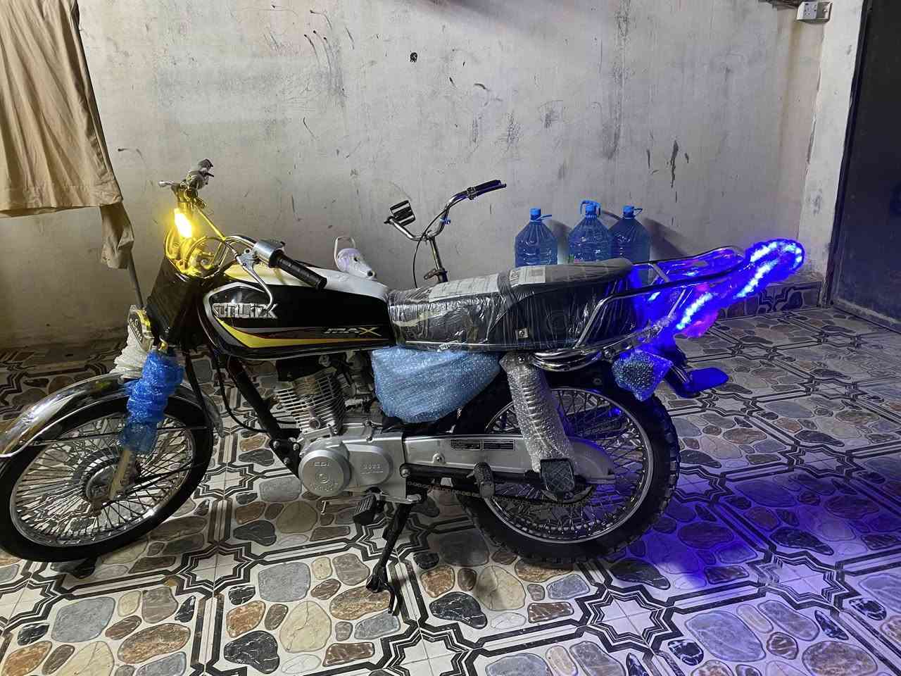 سلام عليكم سولنك ٢٠٢٢دراجه نشطه رزنه قويه عليه فصله حلوه مبدل ولفات اصلي عيبها  بوربرن مال هندر مكسور تصلحه يكلف ٢٠ لين طبكه تنفتح ال مهم ابيع هيج سعر ٤٠٠قفل بدون معامله مستعجل عل بيعته


**إذا كنت صاحب هذا الإعلان وتريد حذفه لأي سبب، رجاءا أرسل رسالة إلى الدعم الفني**