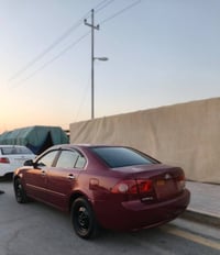 اوبتيما • ٢٠٠٧ • ٤ سلندر