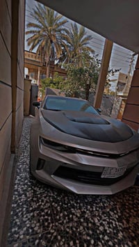 للبيع كمارو موديل 16 مكينة 6 مواصفات ال6 المعروفة السيارة عليها صدر ام...