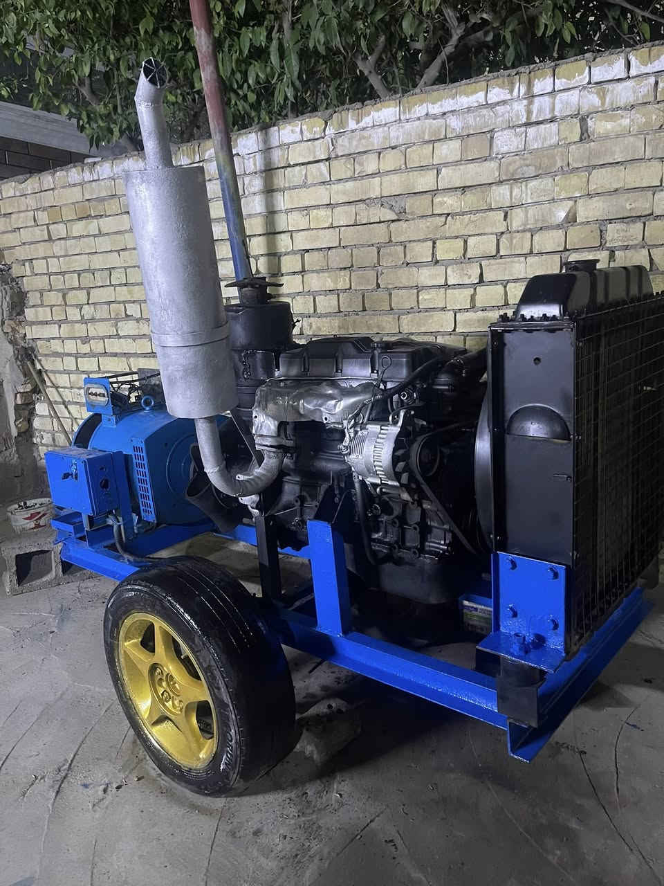 للبيع مولد كيا نظيفه ٣٠ كيفي ثري فيز السعر مليونين قفلة العنوان بغداد الشعب ***********
