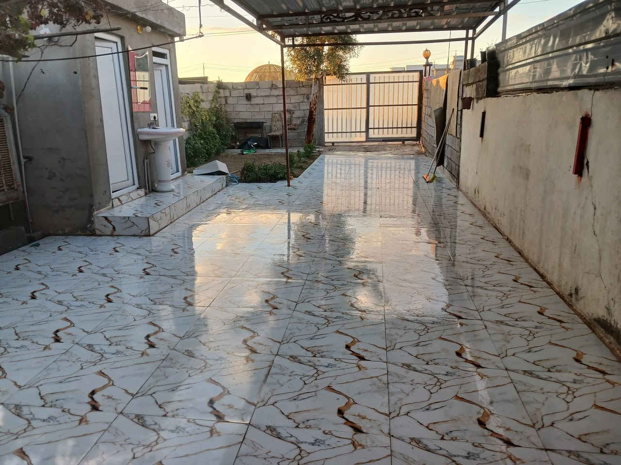 بيت تجاري صياده  
٢٠٠ متر تجاري مقابل جامع حجي فرج 

طابقين سيراميك الواجهه ٦ متر العمق ٣٣ متر 

السعر ٨٠ مليون مع المجال 

***********
***********
