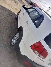 سورنتو موديل 11 خليجي فول مواصفات كويتي واحد على واحد بيهة قطع صبغ فقط...