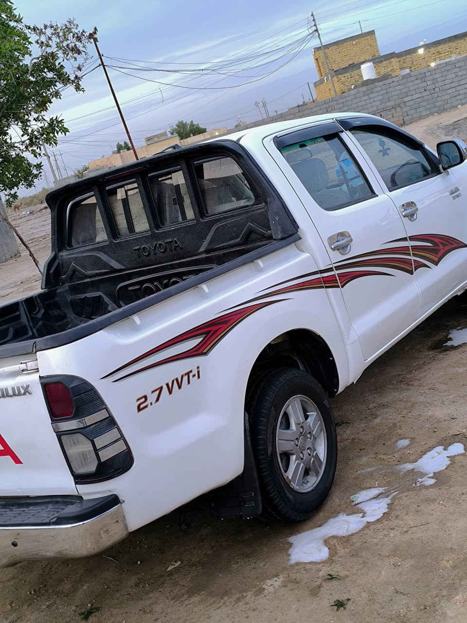 سلام علـيكم هايلوكس 2014شاصي 19كـويـتي فول مواصفات 
سياره جديده وجاهزه محرك كير اكسن كفاله حداديه وتخم تاير كارتون رقم ذي قار مشروع وطني شراي يتصل مكلف بلنـشر رجاءآ
***********
