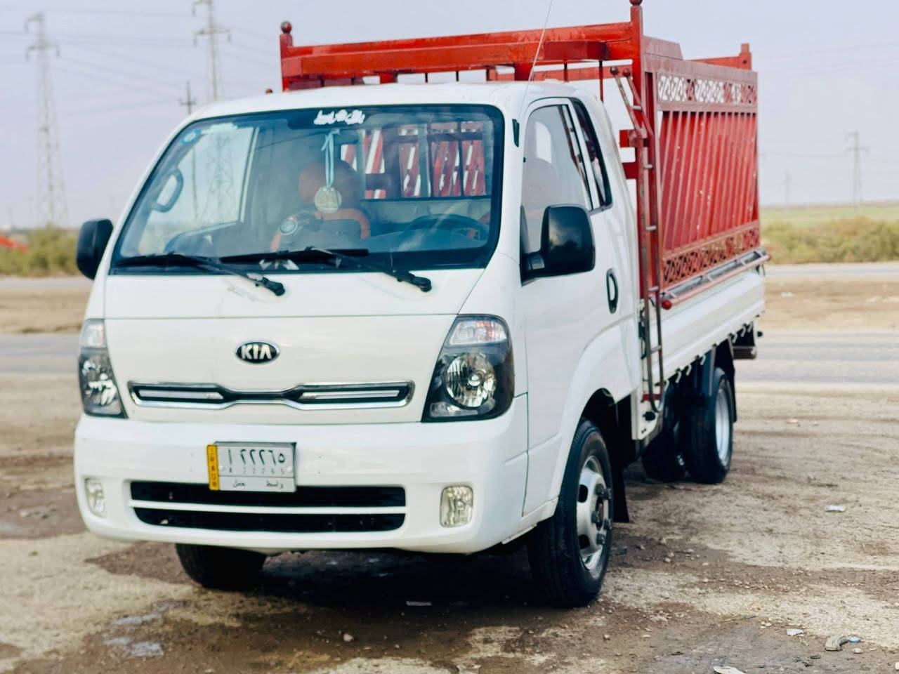 سلام عليكم كيه موديل 2015سياره مكفوله سياره خير من الله مداوره ثاني يوم موكان سياره واسط  سعر 135. ***********
