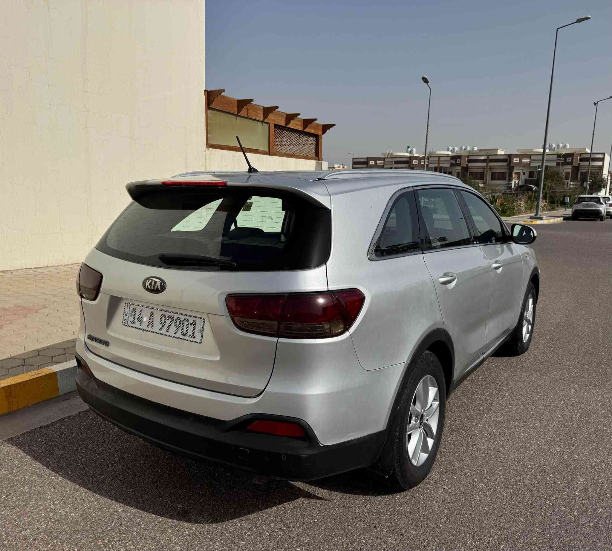 سورنتو وارد خليجي مديل2016رقم بصرة نكليزي باسمي سنويه وهزه ورقم جدد تحويل مباشر مواصفات تحكم ستيرن4جهات اشاير بلمري مري شفط حساسات تبريد 3قطع 7راكب محرك4سلندر2400دوش تخم تاير حداديه تبريد محرك كير جاهزه بدون اي نقص صبغ عام اثر جراد بدون حادث السعر 135الاستفسار ع رقم*********** البصرة, العراق
