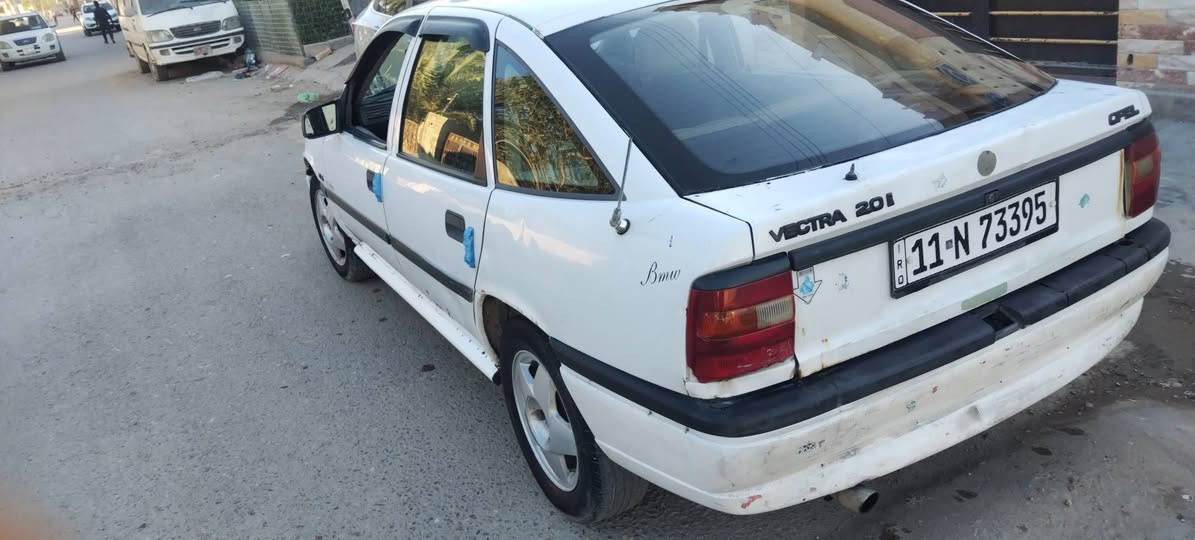 السلام عليكم اوبل فكتره للبيع رقم بغداد المكان ابوغريب السعر 32 وبيهه مجال رقم التلفون ***********
